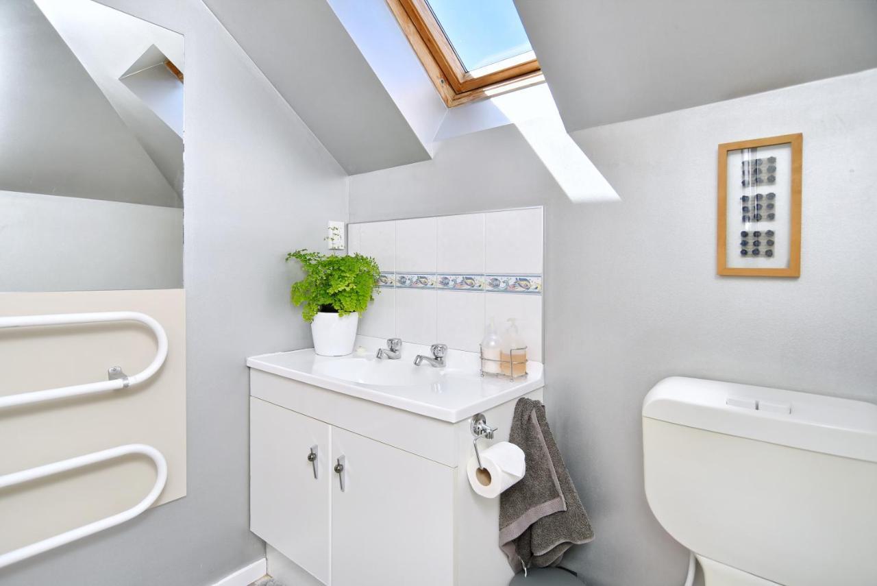 Tumeke Akaroa - Apartment - Christchurch Holiday Homes Екстериор снимка